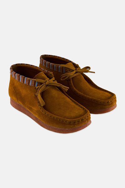 CLARKS Kids Boys Wide Fit Wallabee Lace Up Casual Boots, Mustard