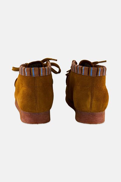 CLARKS Kids Boys Wide Fit Wallabee Lace Up Casual Boots, Mustard