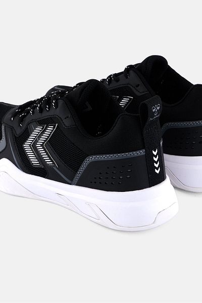 hummel حذاء تيواز 2.0 برباط للأنشطة الخارجية للأولاد من كيدز بوي، أسود