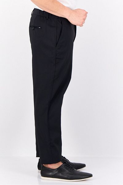 Threadbare Men Regular Fit Plain Chino Pants, Black