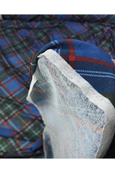 Kumaş Parça Синьо-червоно-зелена сітка (ширина 140 см, довжина 230 см)