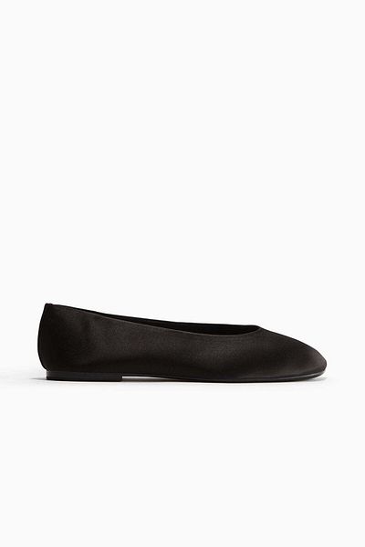 H&M مضخات الباليه الساتان