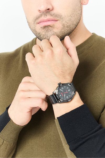 Hugo Boss ساعة رجالية 1530333 من الفولاذ المقاوم للصدأ 42 مم، سوداء