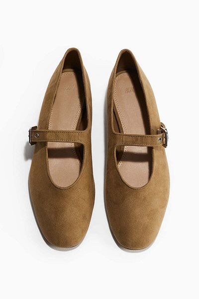 H&M مضخات الباليه ماري جين