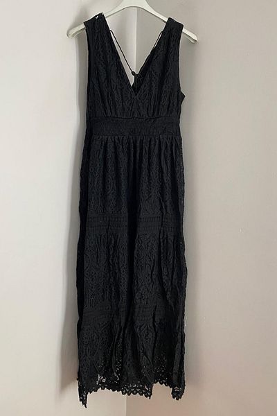 AYASOFYA OTANTIK Women's Italian Black V-Neck Tassel Strap Lined Sleeveless Long Lace Dress