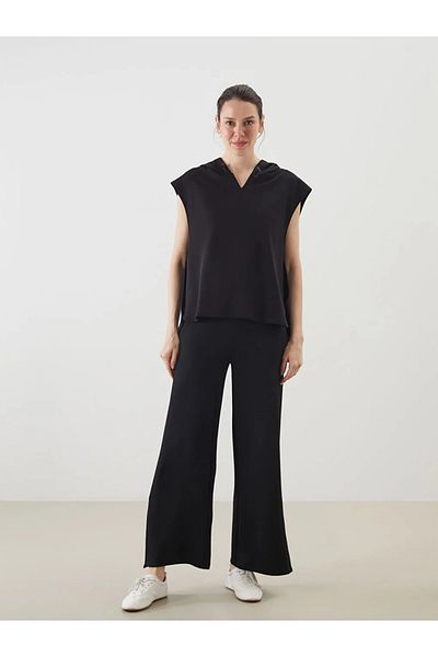 LC Waikiki Γυναικείο μπλουζάκι LCWAIKIKI Classic μαύρο με κουκούλα Oversize