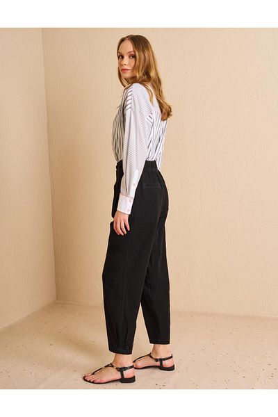 Kayra Buttoned Relaxed Cut Denim Trousers Black