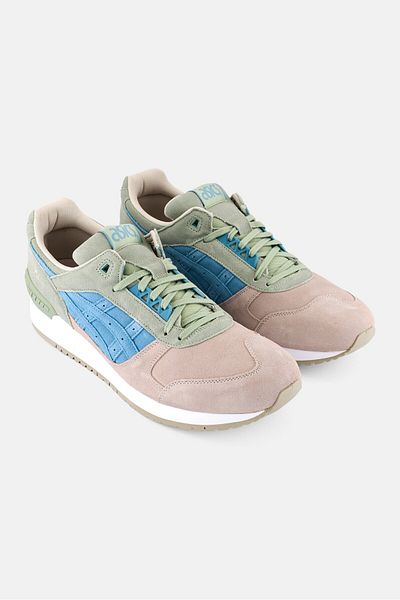Asics Men Gel Respector Lace Up Outdoors Shoes, Multicolor