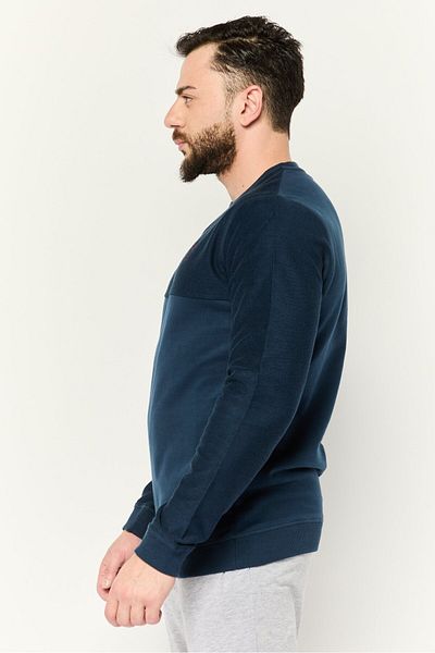 Liverpool Men Sportswear Fit Long Sleeve Training Sweatshirt, Navy