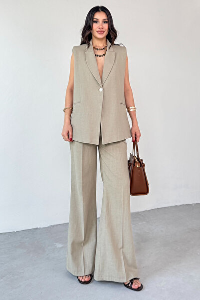 Cappmoda Tkm-13257 Khaki Double Breasted Collar Padded Vest Back Waist Elastic Loose Trousers Two Piece Set