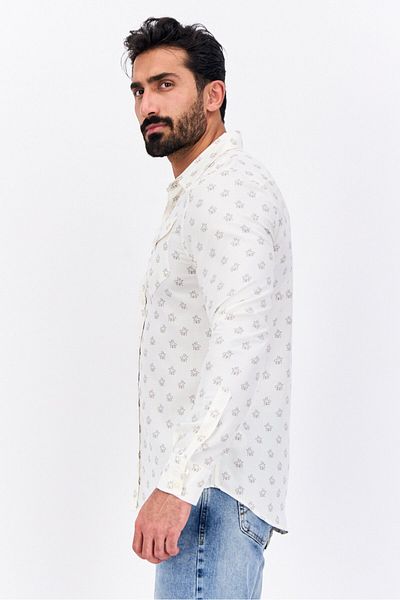 WRANGLER Men Regular Fit Allover Print Long Sleeves Casual Shirt, Beige