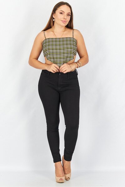 collusion Women Squared Neck Sleeveless Gingham Crop Top, Black Combo