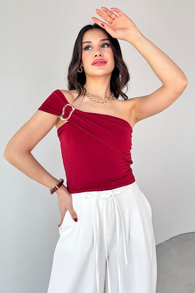 Cappmoda BLZ-06283 Μπλούζα με στράπλες μπλούζα με λεπτομέρεια σε μπορντό χρυσό