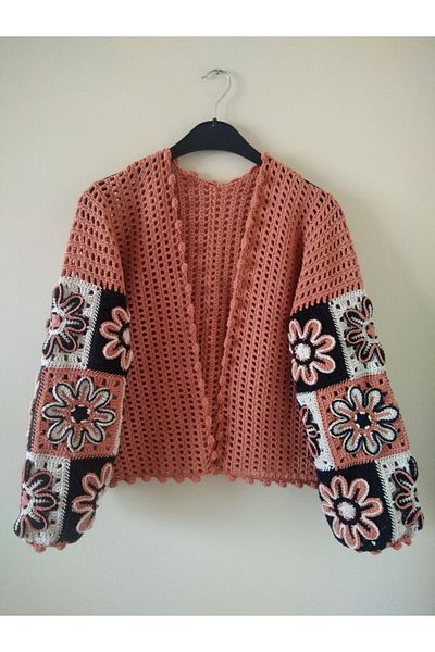 Guashe Hand Knitted Motif Cardigan