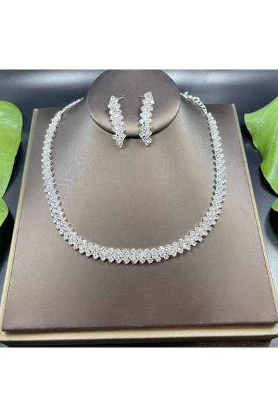 Flaner Paris Accessorize Flaner Paris 3-Piece Women's Cross Stitch Necklace Earrings Bracelet Set