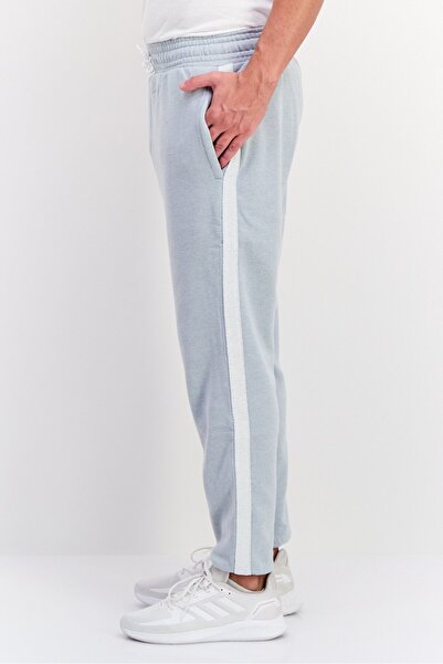 Under Armour Men Sportswear Fit Training Pants, Light Blue