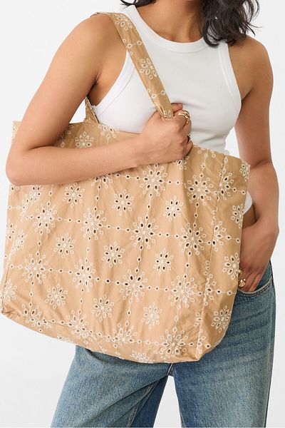 Stradivarius Embroidered fabric bag