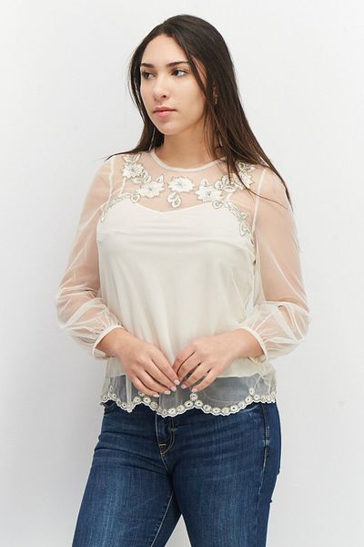 French Connection Women Crew Neck Long Sleeve Textured Top, Classic Cream