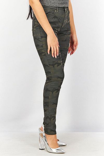 French Connection Women Regular Fit Stretchable Camouflage Pants, Grey Combo