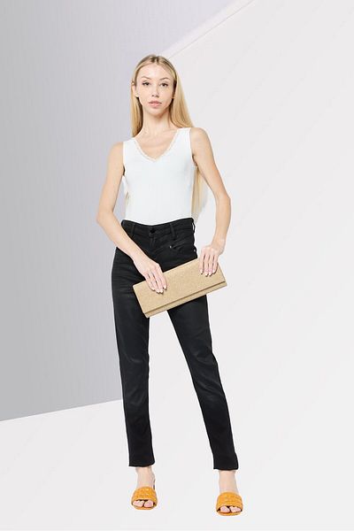 Guess Women Skinny Fit Plain Stretchable Denim Jeans, Black