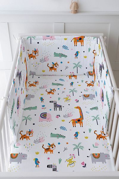 Tuğba Kuğu Baby Bedside Protector and Printed Sheet Sleeping Set - Iconic Series - Colorful Geometric Animals