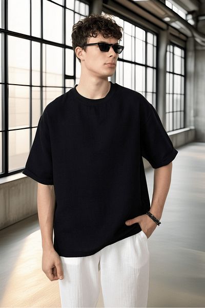 Valiberta Comfortable Fit Muslin Fabric Men's T-Shirt - Black