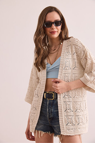 Olalook Kadın Ekru Kare Ponponlu Ajurlu Mevsimlik Hırka HRK-19000353