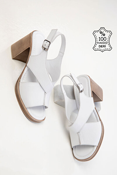 SOHO Weiße Damen-Schuhe mit Absatz aus echtem Leder 20544