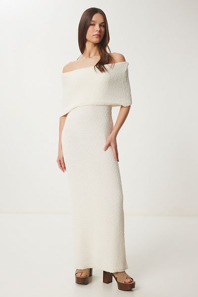 Happiness İstanbul Cremefarbenes Sommer-Strickkleid mit Carmen-Kragen für Damen YY00234