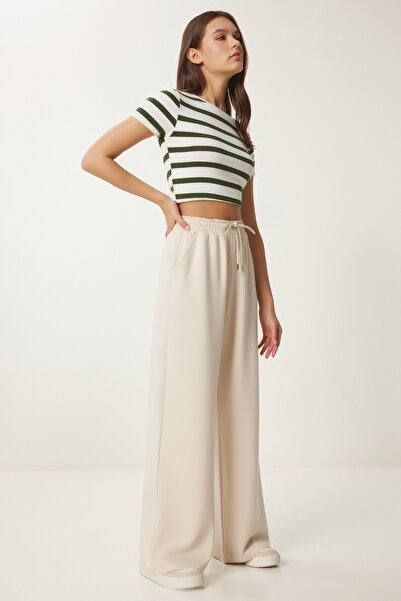 Happiness İstanbul Γυναικεία Κρεμ Φούτερ με φαρδύ πόδι Modal UB00361