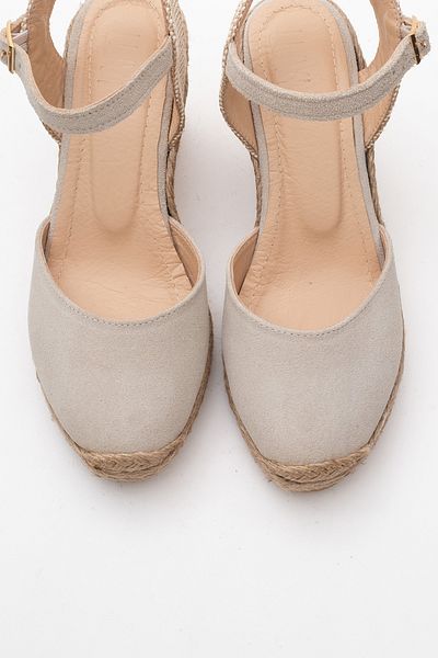 LuviShoes صندل نسائي من الجلد المدبوغ باللون البيج - كعب عريض