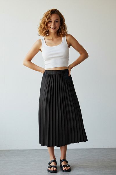 Trendyol Collection Černá midi sukně ze saténové látky – detail záhybu, tkaná, TWOAW24ET00359