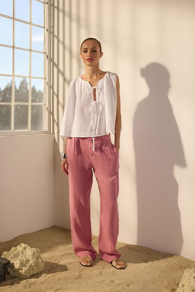Trendyol Collection Ψηλόμεσο Dusty Rose 100% λινό πλισέ φαρδύ παντελόνι - TWOSS24JE00245