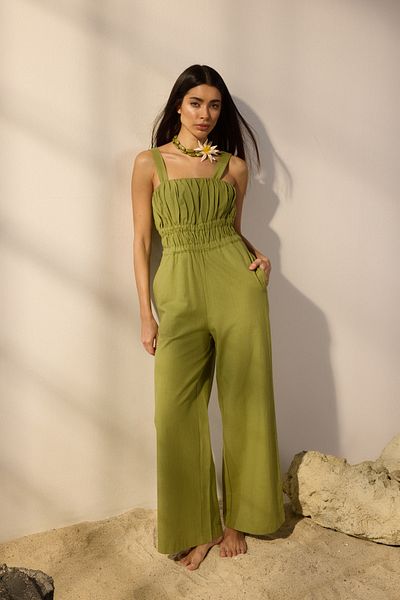 Trendyol Collection Khakifarbener Overall aus Leinenmischung mit weitem Bein und quadratischem Ausschnitt und Gummidetails TWOSS25TU00050