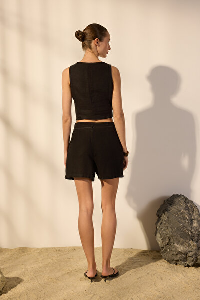 Trendyol Collection Black 100% Linen Waist Tie Detailed Mini Shorts Twoss25Sr00088
