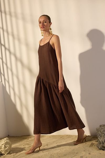 Trendyol Collection Καφέ 100% λινό φόρεμα μάξι με λεπτομέρεια ραφής TWOSS25EL00638