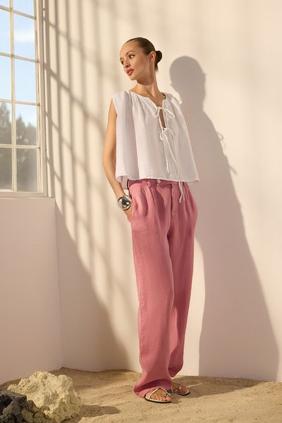 Trendyol Collection Ψηλόμεσο Dusty Rose 100% λινό πλισέ φαρδύ παντελόνι - TWOSS24JE00245