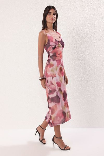 Trendyol Collection Multicolored Fitted/Bodycon Abstract Bow Maxi Tulle Stretchy Knitted Dress Twoss25El00361