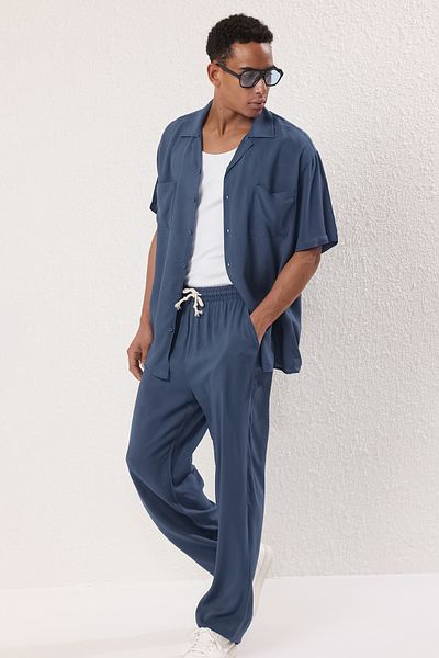 Trendyol Collection Тъмносиня по-устойчива лятна вискозна риза с джобове и отворени рамена Tmnss25Go00005