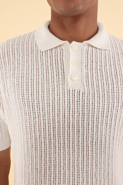 Trendyol Collection Ecru Unisex Regular/Normal střih Polo výstřih Texturované pletené tričko TMNSS25PO00023