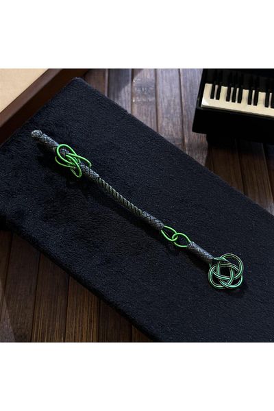 dergah tesbih Shams Silver Kazaz with a Green Knout and a Silver Knit