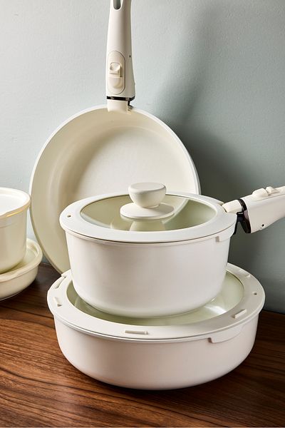 Perotti Beta Beige 15 Piece Aluminum Cast Induction Ceramic Coating Cookware Pots Pans Set Beige 17649