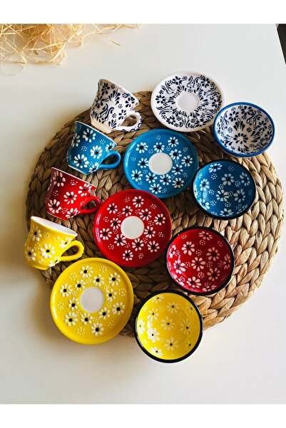 Den Tasarım Hediyelik مجموعة فناجين قهوة مكونة من 4 قطع على شكل زهرة الأقحوان...