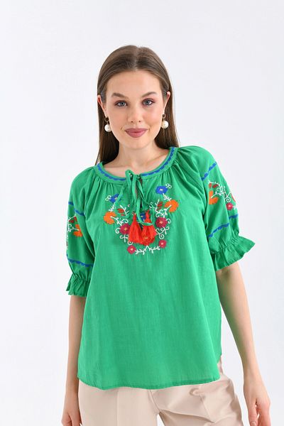 Park Karon Women's Flower Embroidery Detailed Green Blouse