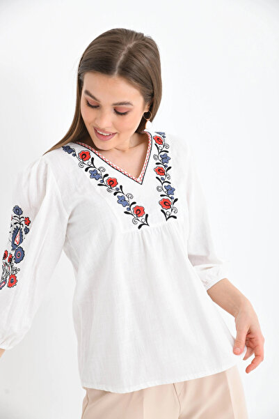 Park Karon Casual V-neck Blouse with Embroidery Detail