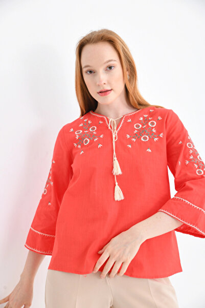 Park Karon Ethnic Κέντημα Λεπτομερής Γυναικεία Μπλούζα Crew Neck