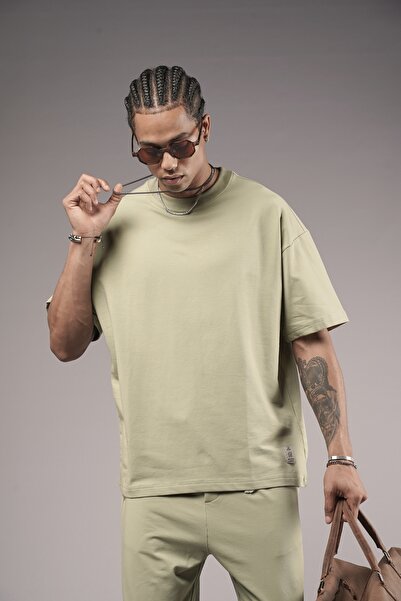 Butik Trendy Crew Neck T-Shirt & Oversize Karakiterli Bottom Top Set