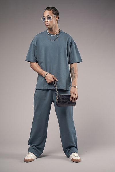 Butik Trendy Crew Neck T-Shirt & Oversize Karakiterli Bottom Top Set