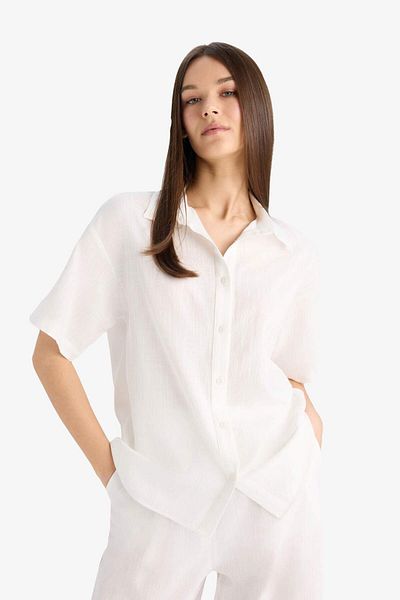 DeFacto Oversize Wide Fit Basic Απλό Λευκό κοντομάνικο πουκάμισο A9135ax25sm