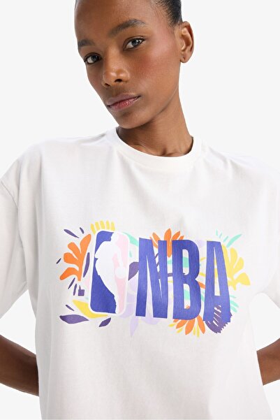 DeFacto Nba Wordmark Oversize Fit, Crew Neck and Light T-Shirt A1328Ax25Sm